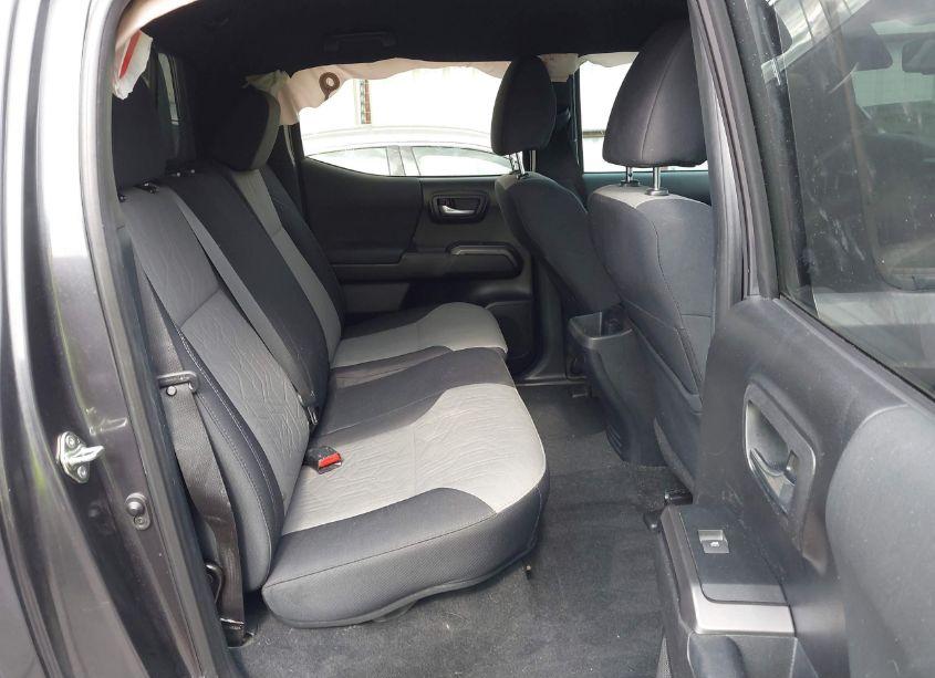 Photo 8 of 2020 Toyota Tacoma TRD OFF-ROAD (VIN 3TMCZ5AN8LM343067)