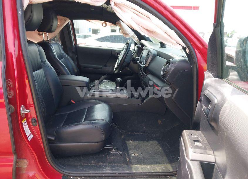 Photo 5 of 2020 Toyota Tacoma TRD OFF-ROAD (VIN 3TMCZ5AN8LM355543)