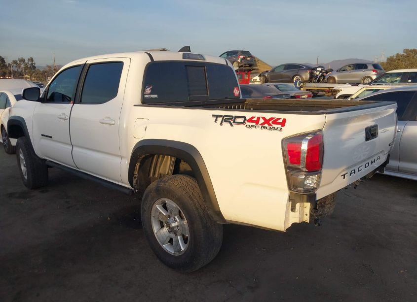 Photo 3 of 2021 Toyota Tacoma TRD OFF-ROAD (VIN 3TMCZ5AN8MM450489)