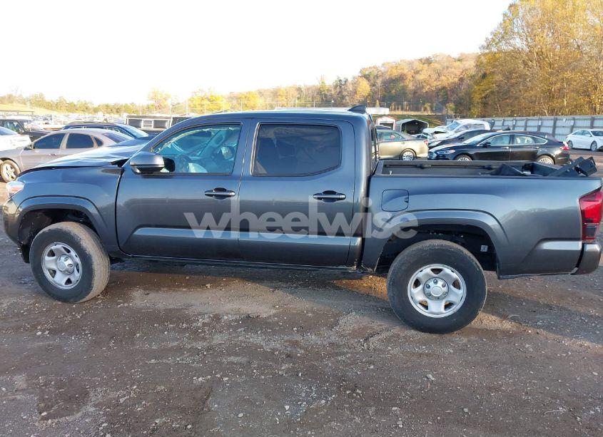 Photo 14 of 2022 Toyota Tacoma SR V6 (VIN 3TMCZ5AN8NM490816)