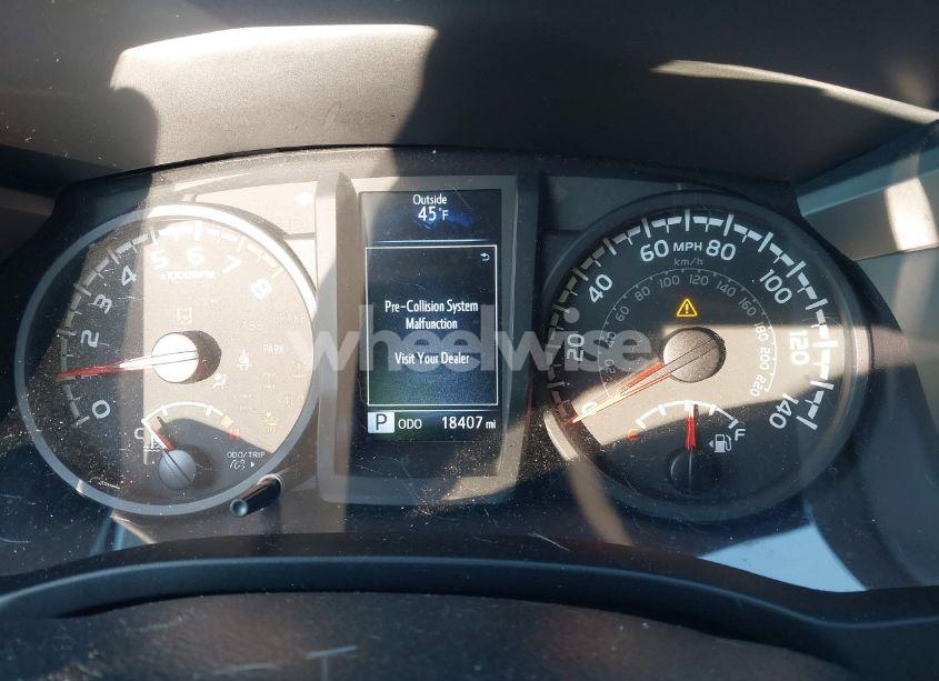 Photo 7 of 2022 Toyota Tacoma SR V6 (VIN 3TMCZ5AN8NM490816)