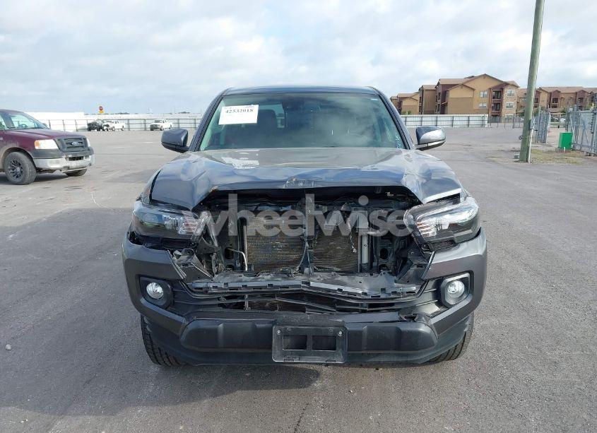 Photo 13 of 2022 Toyota Tacoma SR5 V6 (VIN 3TMCZ5AN8NM498933)