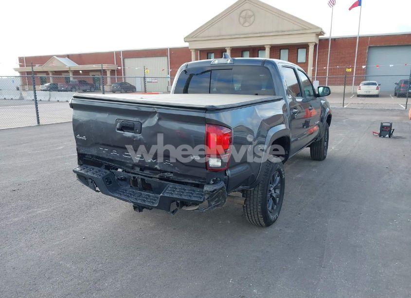 Photo 4 of 2022 Toyota Tacoma SR5 V6 (VIN 3TMCZ5AN8NM498933)