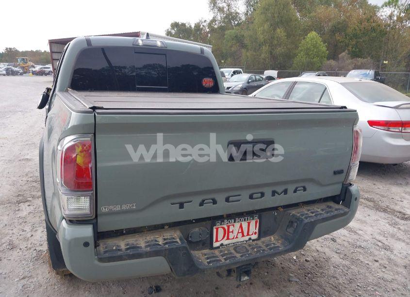Photo 15 of 2022 Toyota Tacoma TRD OFF ROAD (VIN 3TMCZ5AN8NM504441)