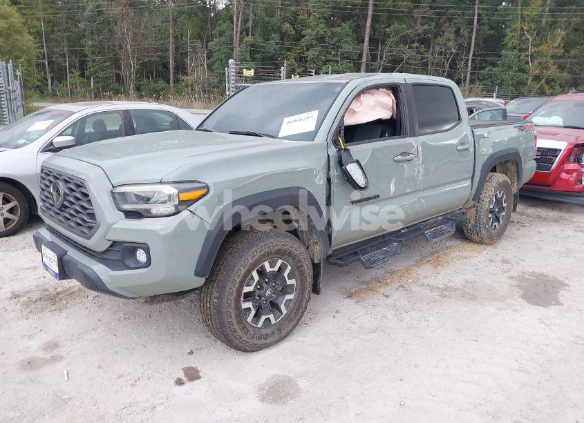 Photo 2 of 2022 Toyota Tacoma TRD OFF ROAD (VIN 3TMCZ5AN8NM504441)