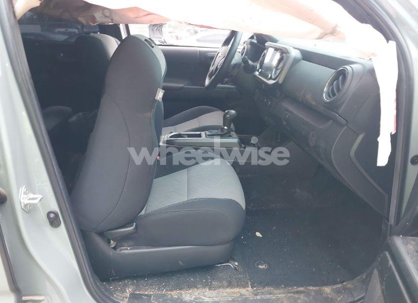 Photo 5 of 2022 Toyota Tacoma TRD OFF ROAD (VIN 3TMCZ5AN8NM504441)