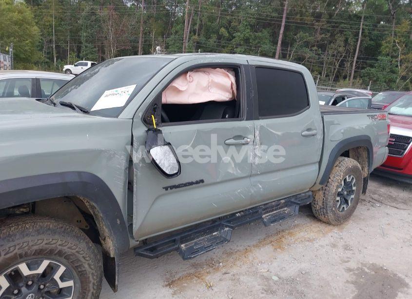 Photo 6 of 2022 Toyota Tacoma TRD OFF ROAD (VIN 3TMCZ5AN8NM504441)