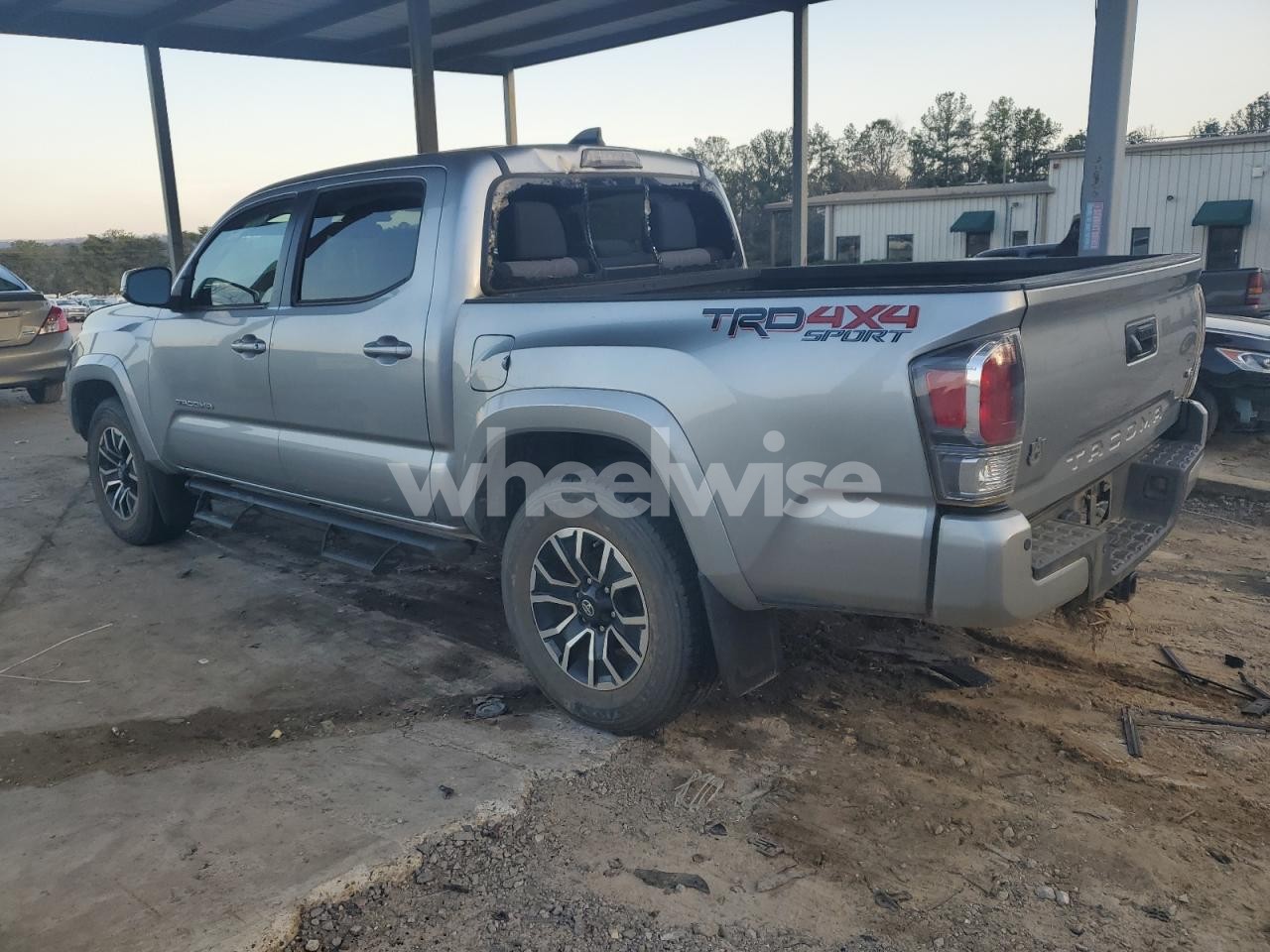 Photo 2 of 2023 TOYOTA TACOMA DOUBLE CAB (VIN 3TMCZ5AN8PM594578)