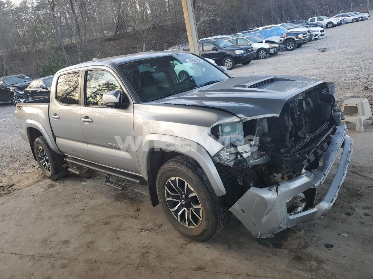 Photo 4 of 2023 TOYOTA TACOMA DOUBLE CAB (VIN 3TMCZ5AN8PM594578)