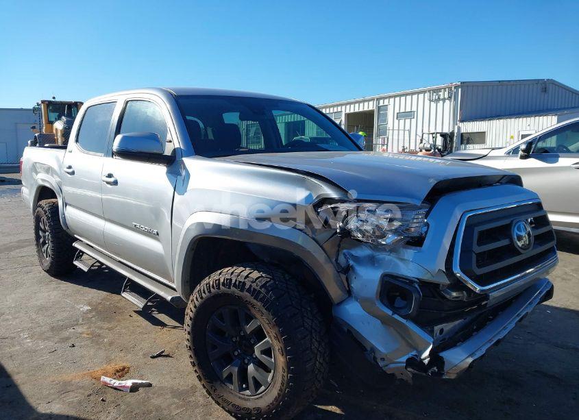 2023 Toyota Tacoma SR5 V6 (VIN 3TMCZ5AN8PM620368) main photo