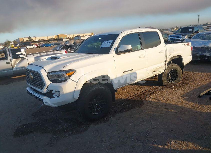 Photo 2 of 2023 Toyota Tacoma TRD SPORT (VIN 3TMCZ5AN8PM647845)