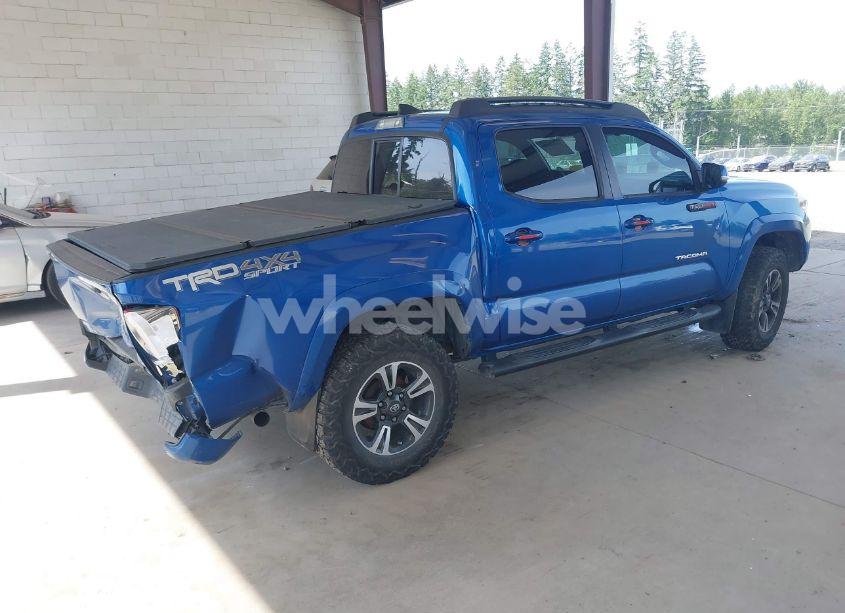 Photo 4 of 2016 Toyota Tacoma TRD SPORT (VIN 3TMCZ5AN9GM022483)