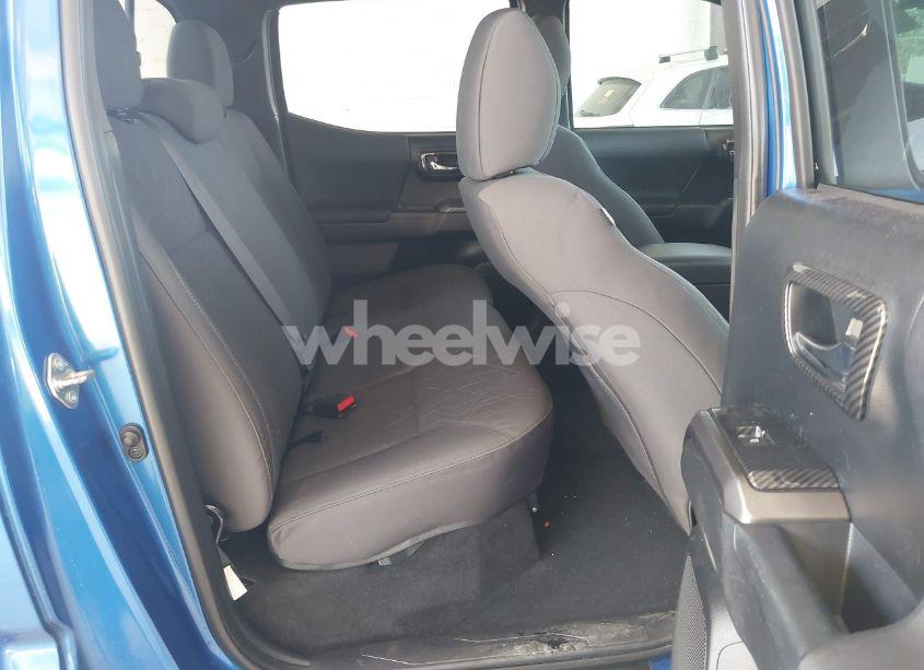Photo 8 of 2016 Toyota Tacoma TRD SPORT (VIN 3TMCZ5AN9GM022483)