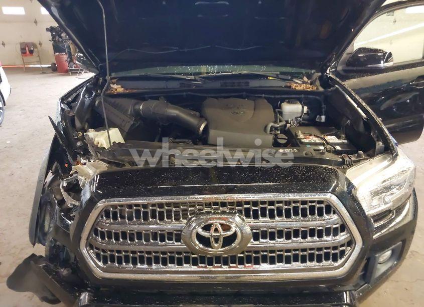 Photo 10 of 2017 Toyota Tacoma TRD OFF ROAD (VIN 3TMCZ5AN9HM047529)