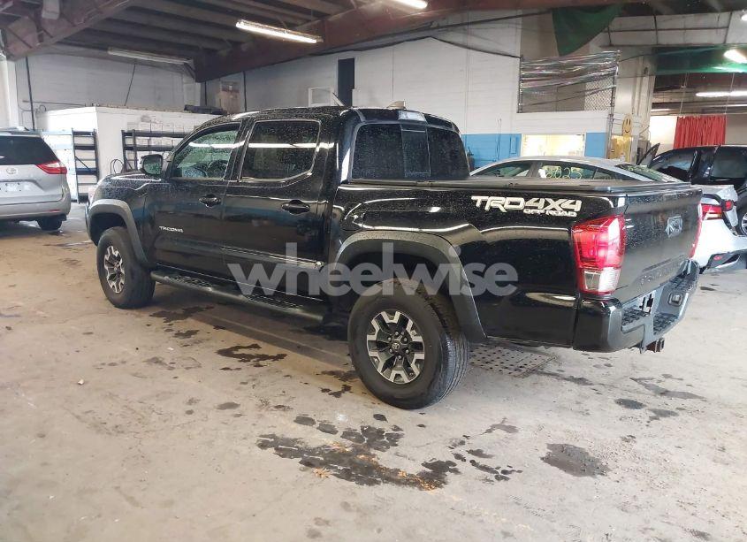 Photo 3 of 2017 Toyota Tacoma TRD OFF ROAD (VIN 3TMCZ5AN9HM047529)