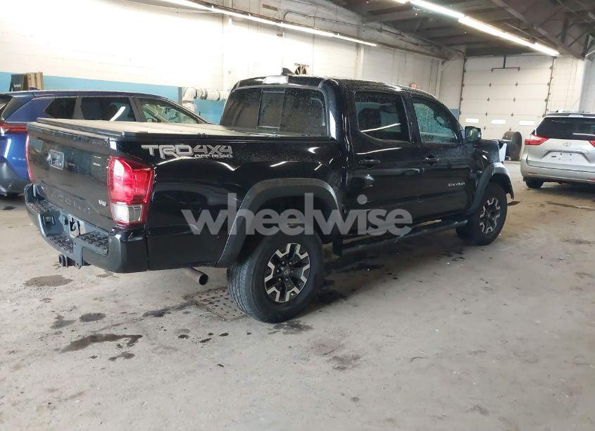 Photo 4 of 2017 Toyota Tacoma TRD OFF ROAD (VIN 3TMCZ5AN9HM047529)