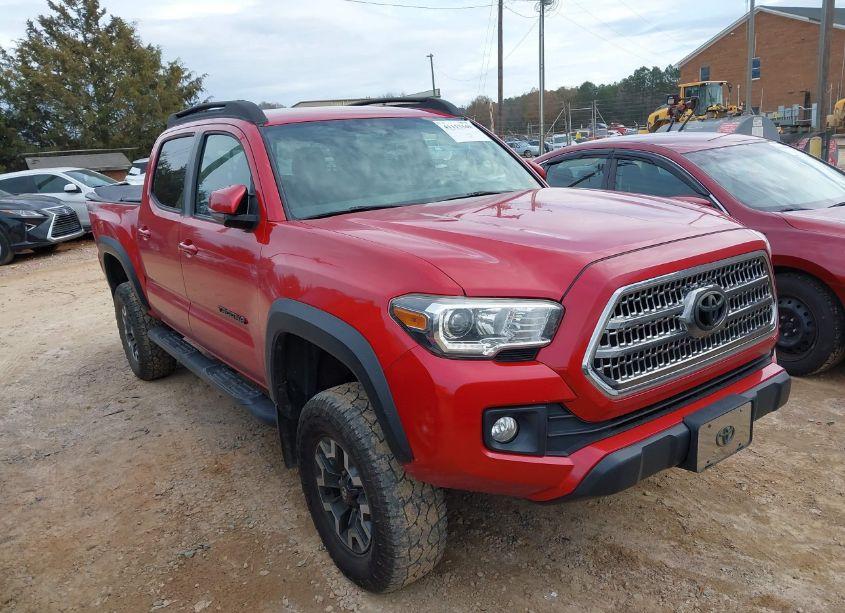 2017 Toyota Tacoma TRD OFF ROAD (VIN 3TMCZ5AN9HM049572) main photo