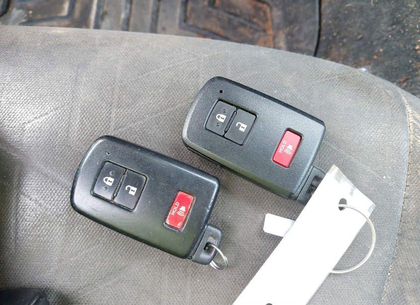 Photo 11 of 2017 Toyota Tacoma TRD OFF ROAD (VIN 3TMCZ5AN9HM049572)