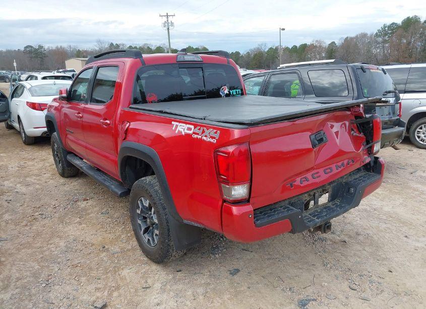 Photo 3 of 2017 Toyota Tacoma TRD OFF ROAD (VIN 3TMCZ5AN9HM049572)