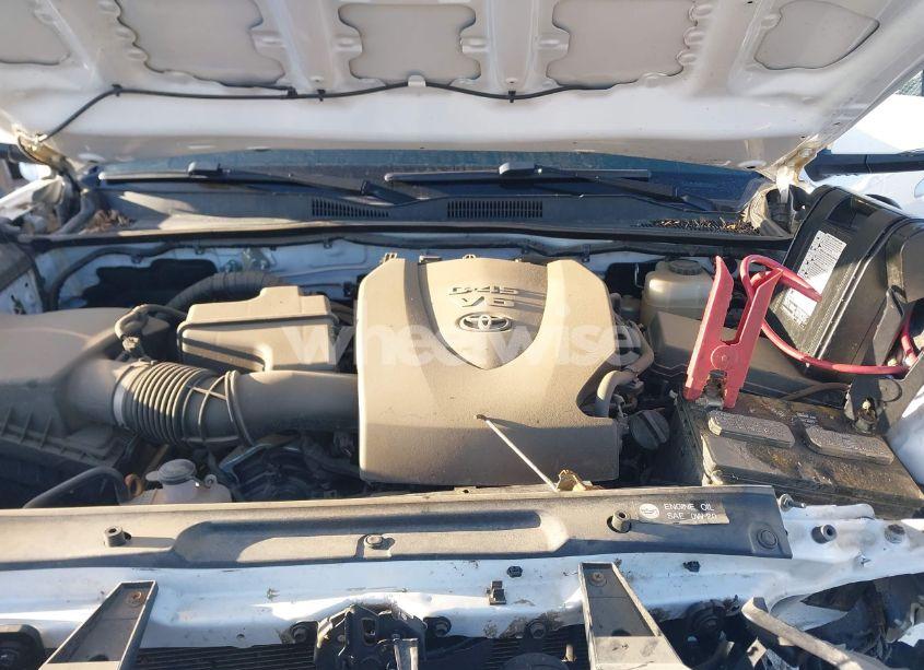 Photo 10 of 2017 Toyota Tacoma TRD OFF ROAD (VIN 3TMCZ5AN9HM061737)