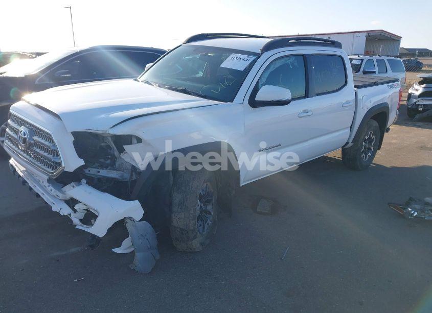 Photo 2 of 2017 Toyota Tacoma TRD OFF ROAD (VIN 3TMCZ5AN9HM061737)