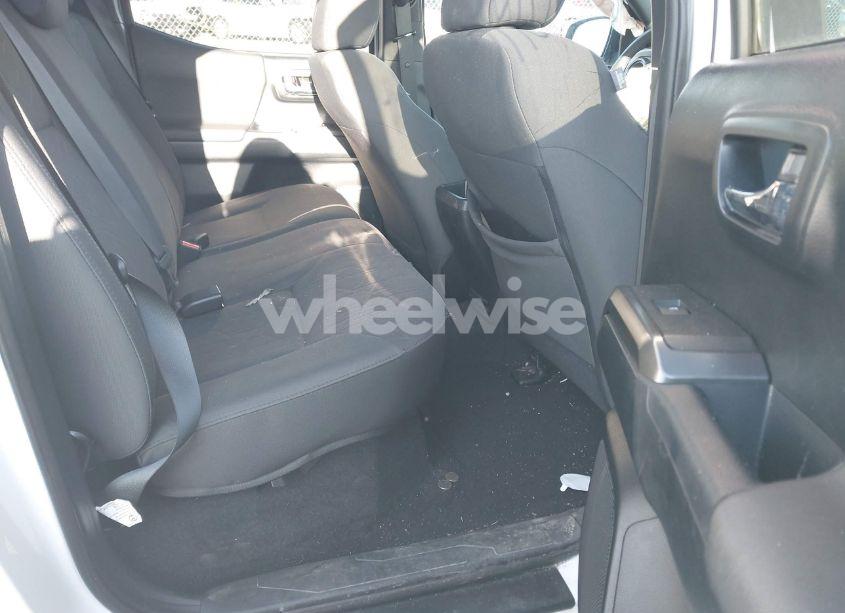 Photo 8 of 2017 Toyota Tacoma TRD OFF ROAD (VIN 3TMCZ5AN9HM061737)