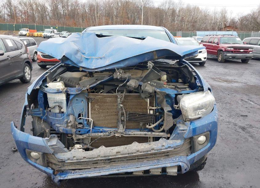 Photo 12 of 2017 Toyota Tacoma TRD SPORT (VIN 3TMCZ5AN9HM082135)