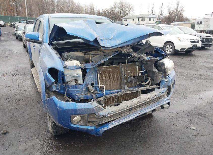 Photo 6 of 2017 Toyota Tacoma TRD SPORT (VIN 3TMCZ5AN9HM082135)