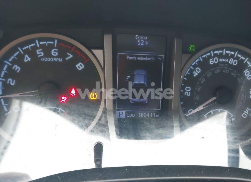 Photo 7 of 2017 Toyota Tacoma SR5 V6 (VIN 3TMCZ5AN9HM090459)