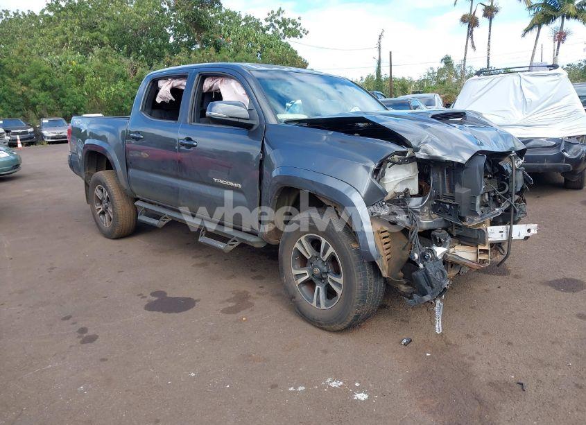 2017 Toyota Tacoma TRD SPORT (VIN 3TMCZ5AN9HM106627) main photo
