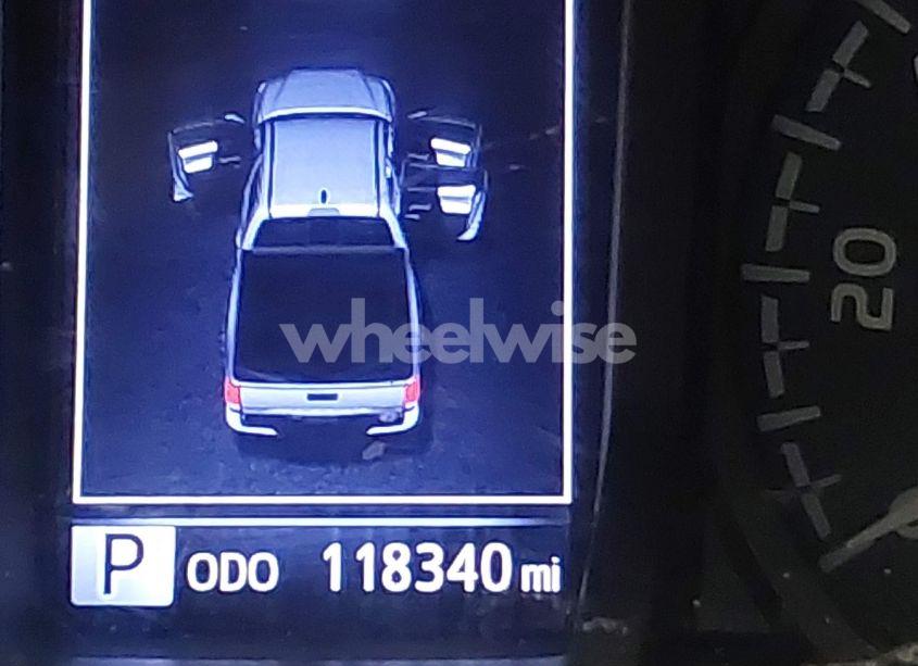 Photo 15 of 2018 Toyota Tacoma TRD OFF ROAD (VIN 3TMCZ5AN9JM126432)