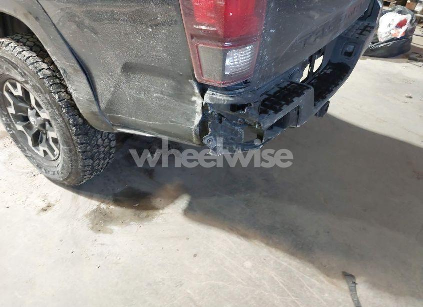 Photo 6 of 2018 Toyota Tacoma TRD OFF ROAD (VIN 3TMCZ5AN9JM126432)