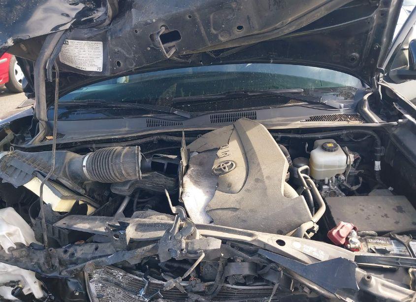 Photo 10 of 2019 Toyota Tacoma TRD OFF ROAD (VIN 3TMCZ5AN9KM193792)