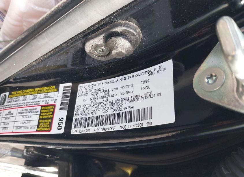 Photo 9 of 2019 Toyota Tacoma TRD OFF ROAD (VIN 3TMCZ5AN9KM193792)