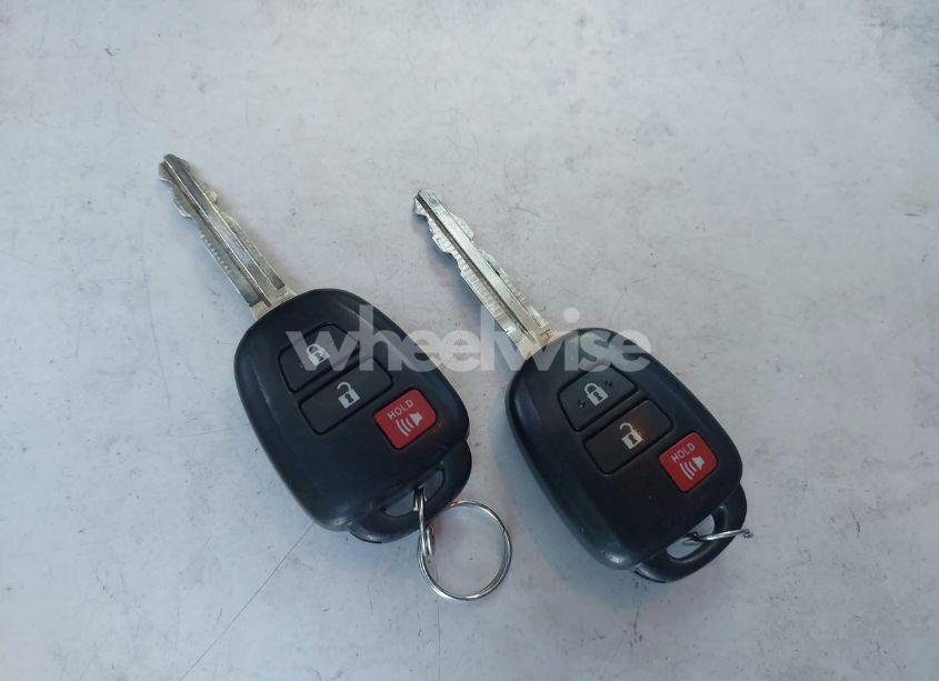 Photo 11 of 2019 Toyota Tacoma SR V6 (VIN 3TMCZ5AN9KM246846)