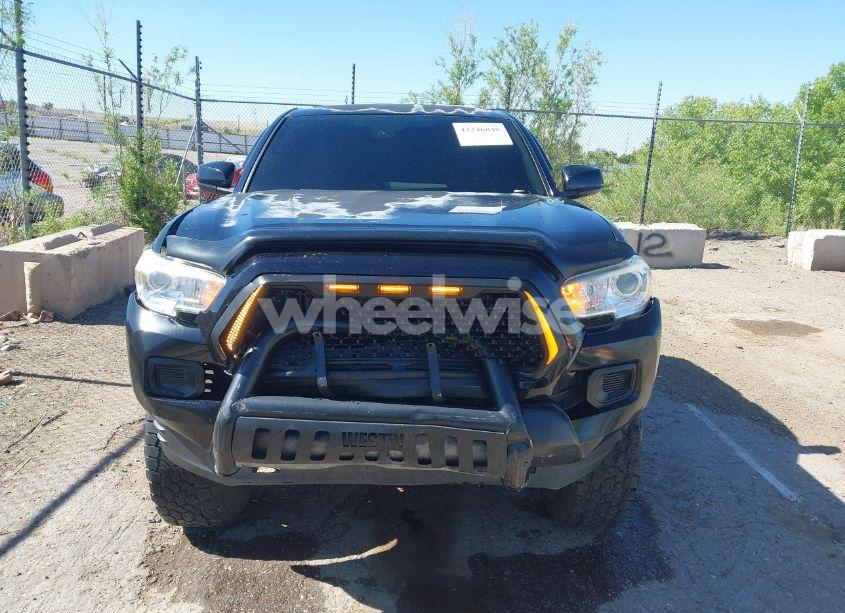 Photo 12 of 2019 Toyota Tacoma SR V6 (VIN 3TMCZ5AN9KM246846)