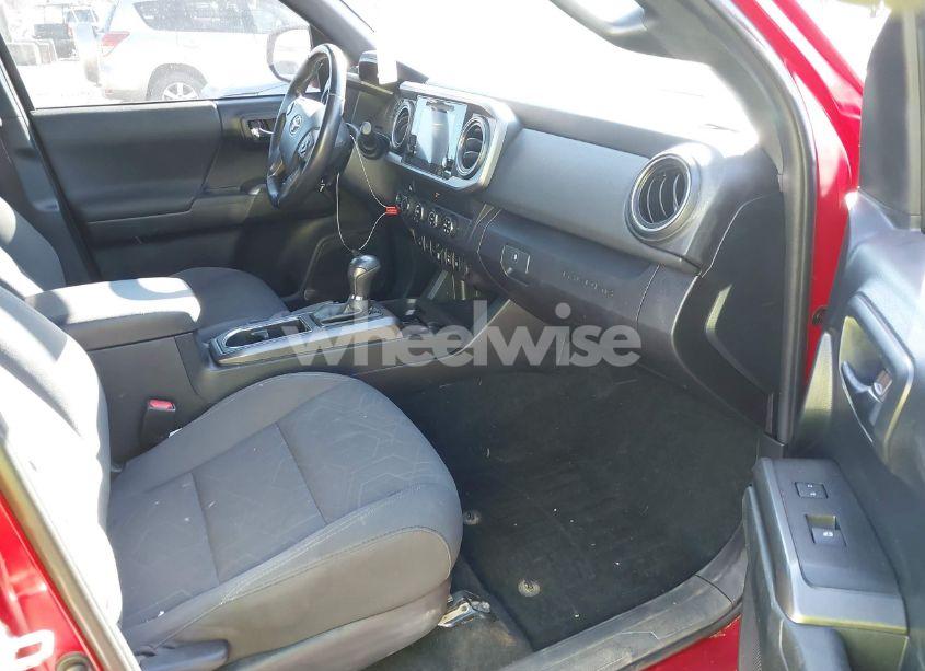 Photo 5 of 2019 Toyota Tacoma 4WD TRD OFF ROAD (VIN 3TMCZ5AN9KM252503)