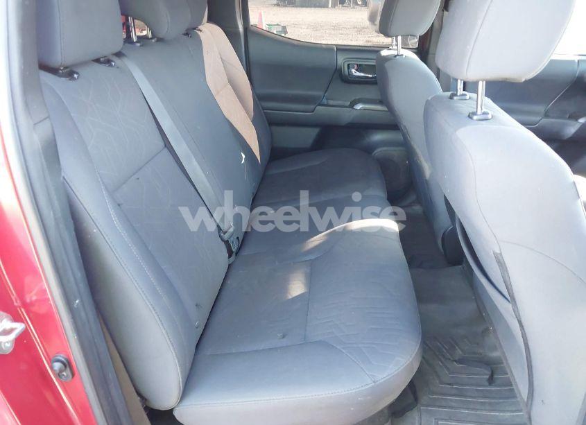 Photo 8 of 2019 Toyota Tacoma 4WD TRD OFF ROAD (VIN 3TMCZ5AN9KM252503)