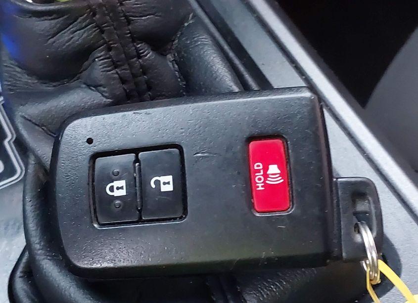 Photo 11 of 2019 Toyota Tacoma TRD OFF ROAD (VIN 3TMCZ5AN9KM271326)