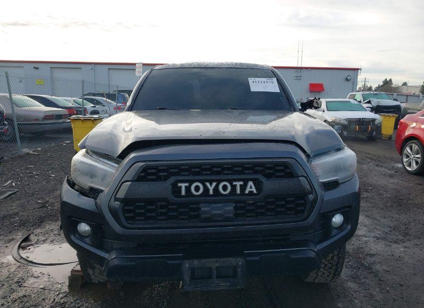 Photo 13 of 2019 Toyota Tacoma TRD OFF ROAD (VIN 3TMCZ5AN9KM271326)