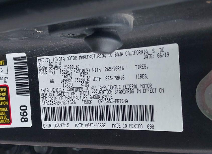 Photo 9 of 2019 Toyota Tacoma TRD OFF ROAD (VIN 3TMCZ5AN9KM271326)