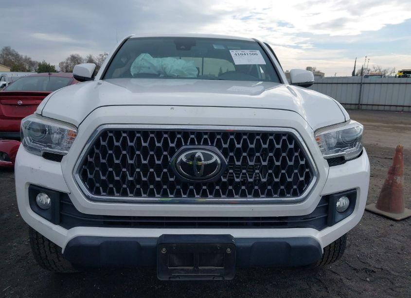 Photo 12 of 2019 Toyota Tacoma TRD OFF ROAD (VIN 3TMCZ5AN9KM287168)