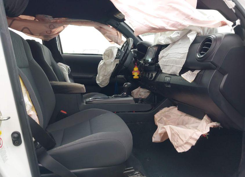 Photo 5 of 2019 Toyota Tacoma TRD OFF ROAD (VIN 3TMCZ5AN9KM287168)