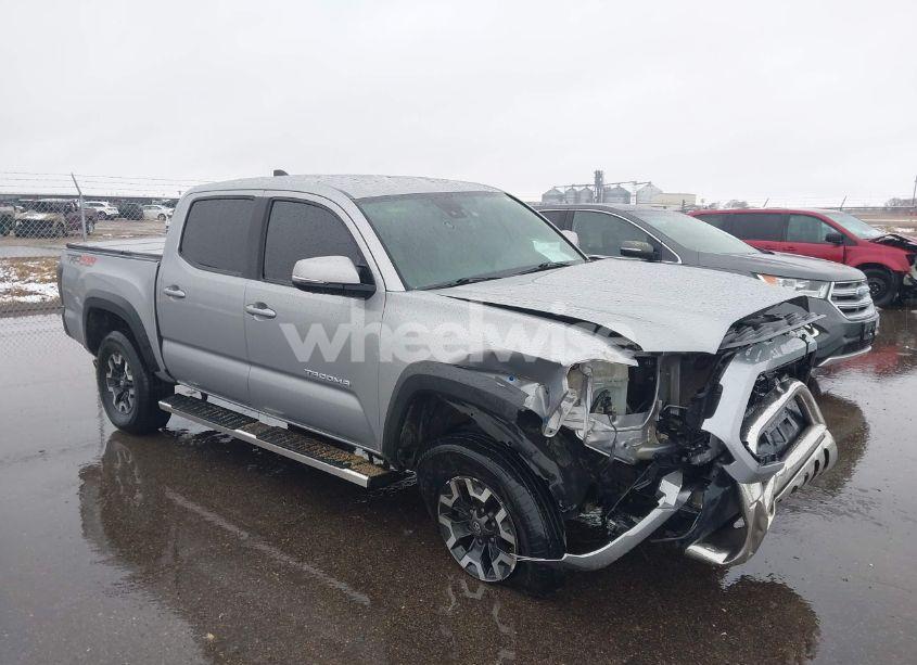 2020 Toyota Tacoma TRD OFF-ROAD (VIN 3TMCZ5AN9LM290069) main photo