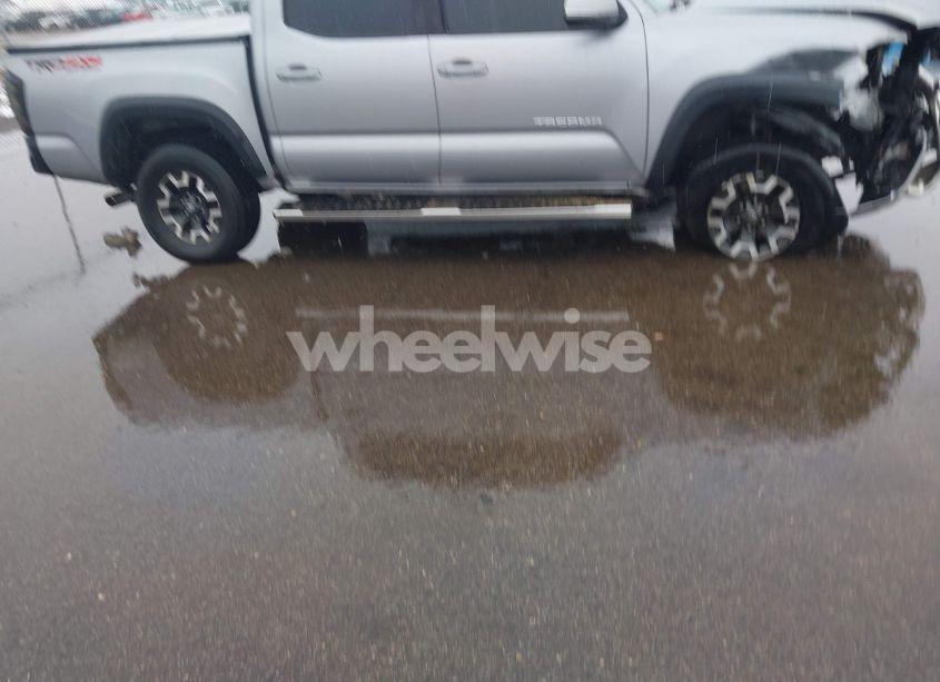 Photo 13 of 2020 Toyota Tacoma TRD OFF-ROAD (VIN 3TMCZ5AN9LM290069)