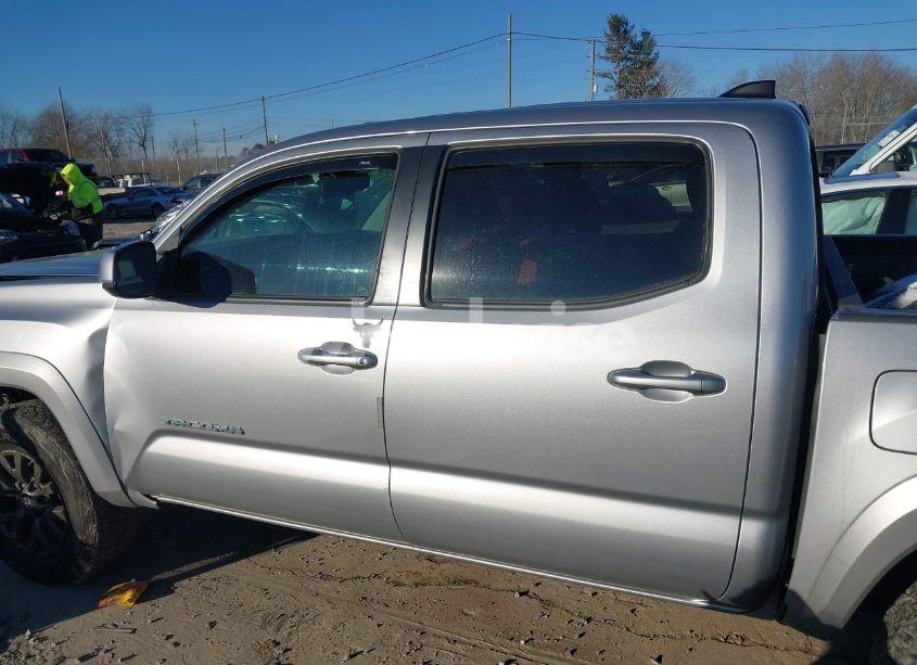 Photo 14 of 2020 Toyota Tacoma SR5 V6 (VIN 3TMCZ5AN9LM306741)