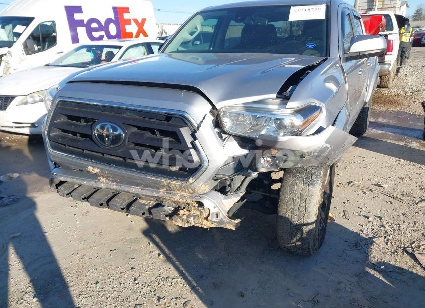 Photo 6 of 2020 Toyota Tacoma SR5 V6 (VIN 3TMCZ5AN9LM306741)