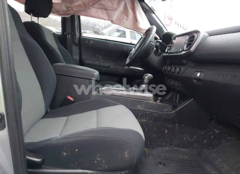 Photo 5 of 2020 Toyota Tacoma TRD OFF-ROAD (VIN 3TMCZ5AN9LM307954)