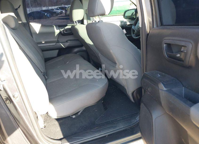 Photo 8 of 2020 Toyota Tacoma SR V6 (VIN 3TMCZ5AN9LM308618)