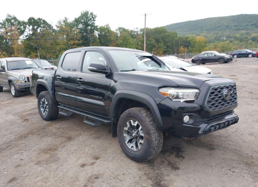 2020 Toyota Tacoma TRD OFF-ROAD (VIN 3TMCZ5AN9LM318307) main photo